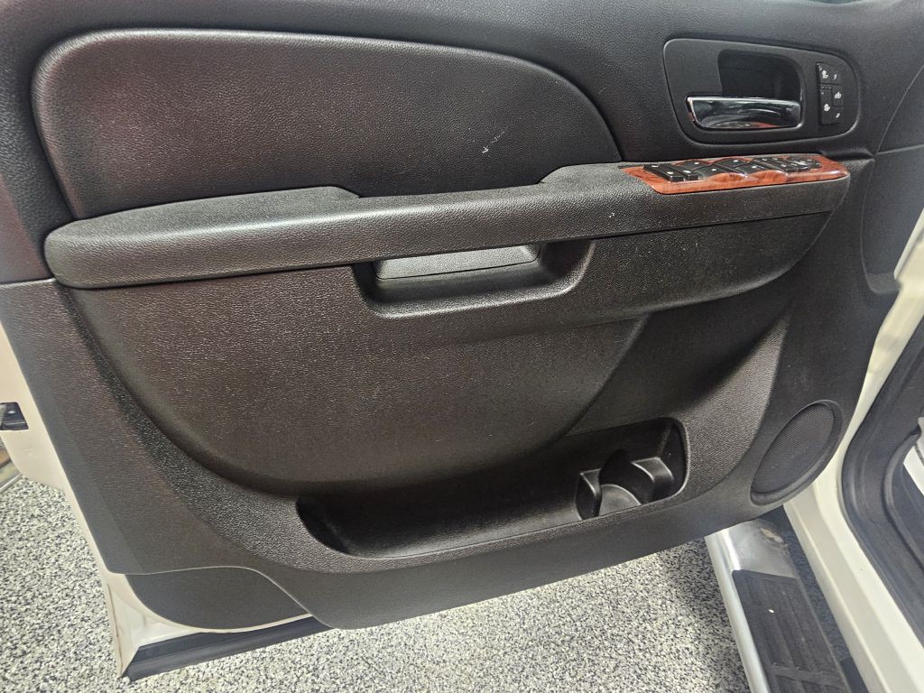 2011 Chevrolet Silverado 1500 Image 8