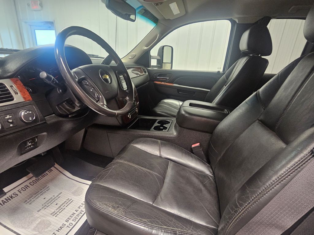 2011 Chevrolet Silverado 1500 Image 9