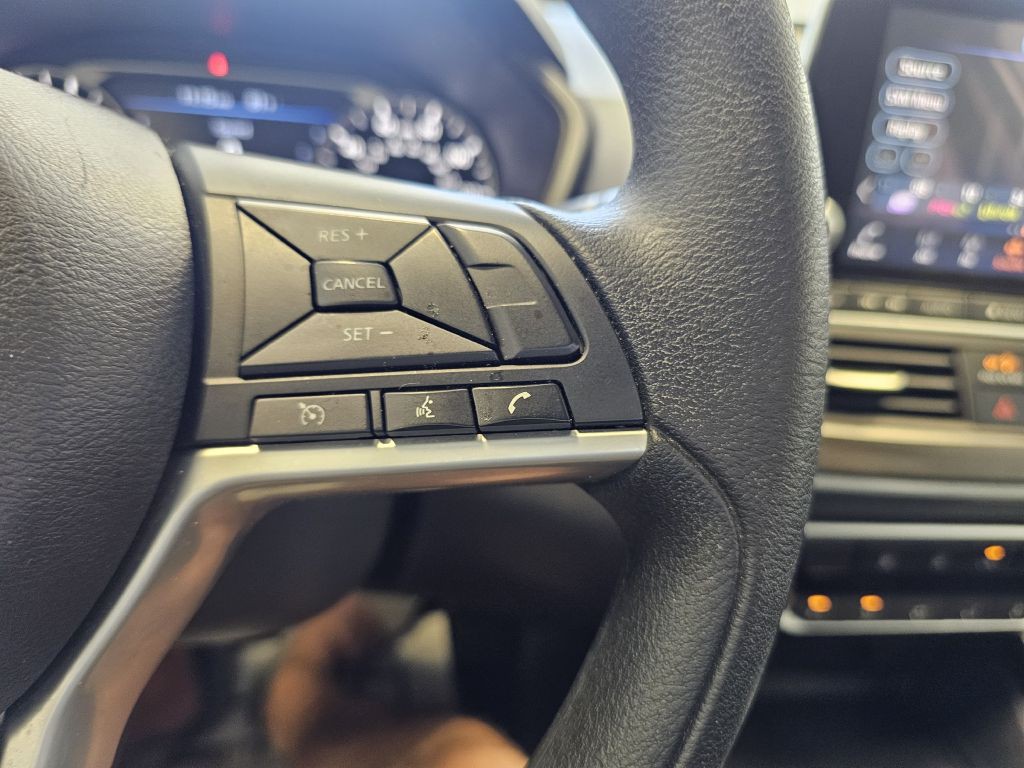 2025 Nissan Altima Image 19