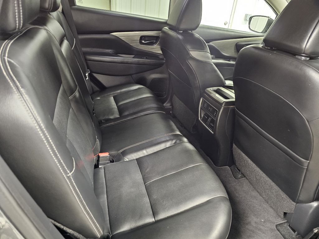 2018 Nissan Murano Image 16