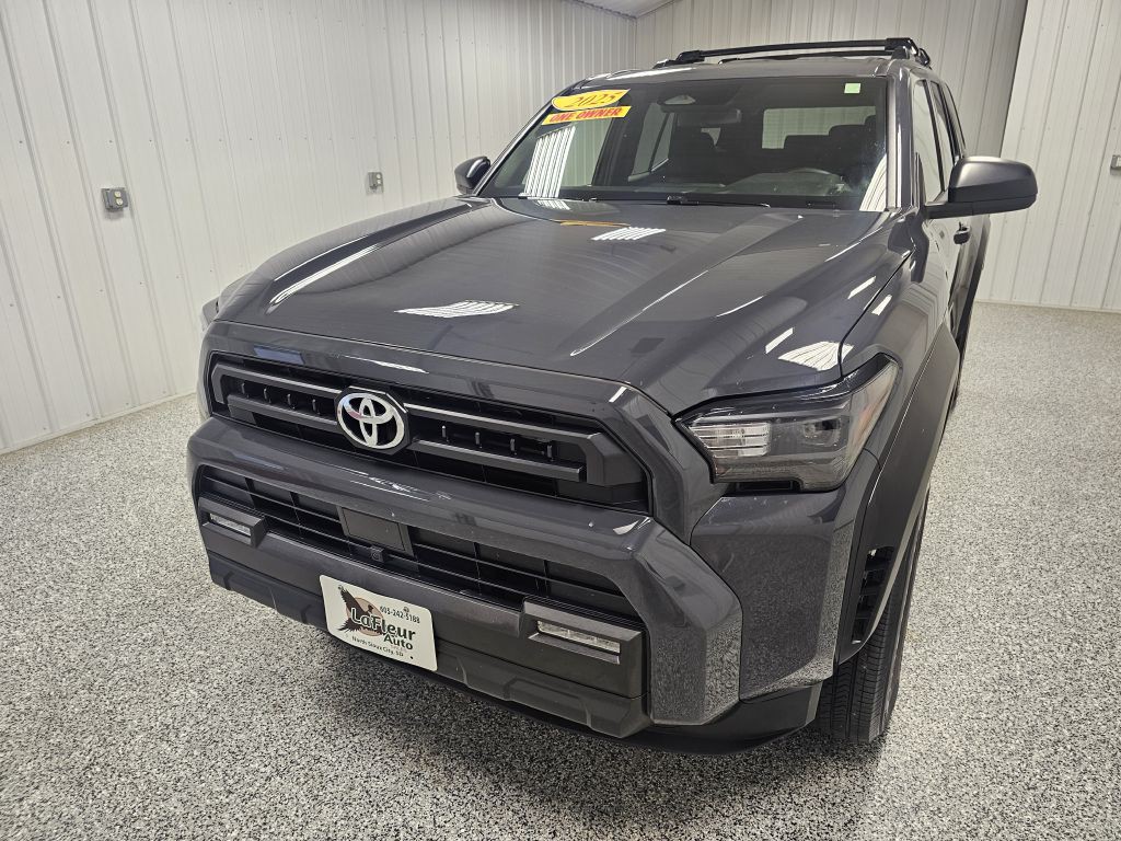 2025 Toyota 4Runner Image 4