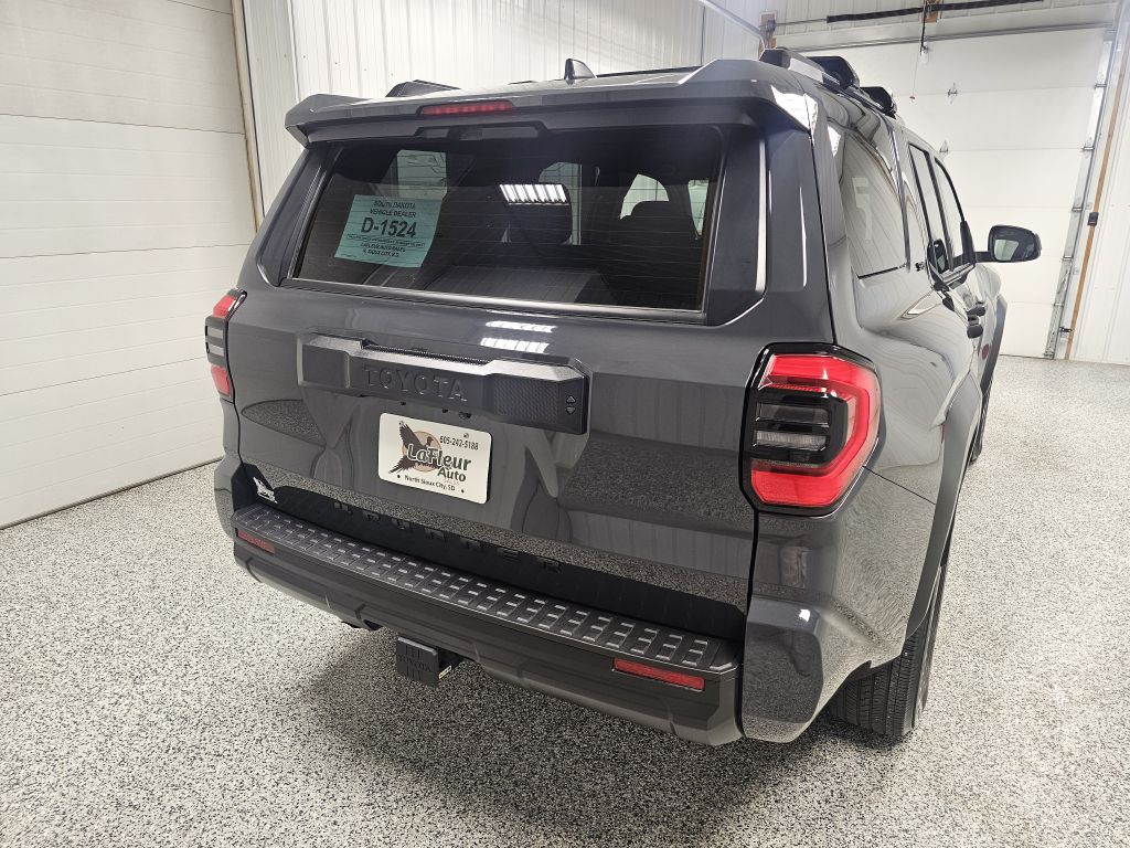 2025 Toyota 4Runner Image 6