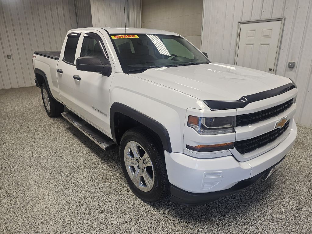 2017 Chevrolet Silverado 1500 Image 2