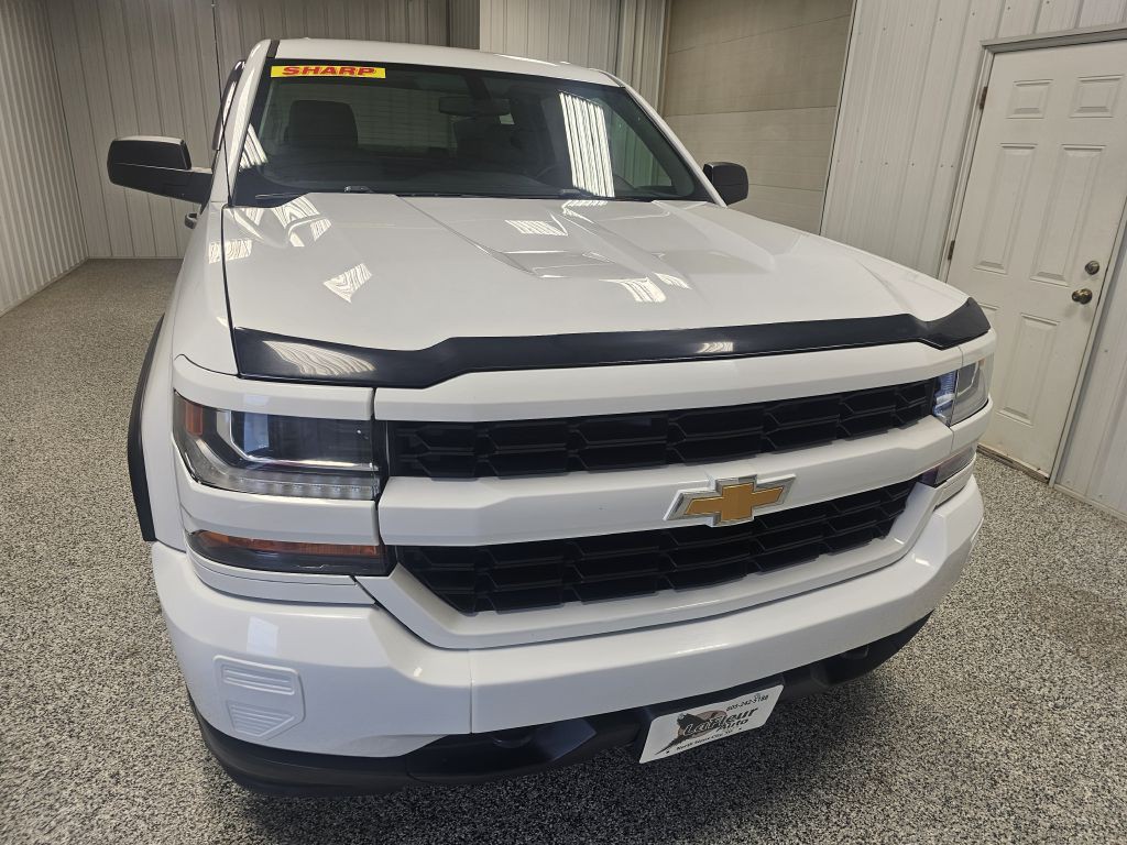 2017 Chevrolet Silverado 1500 Image 3