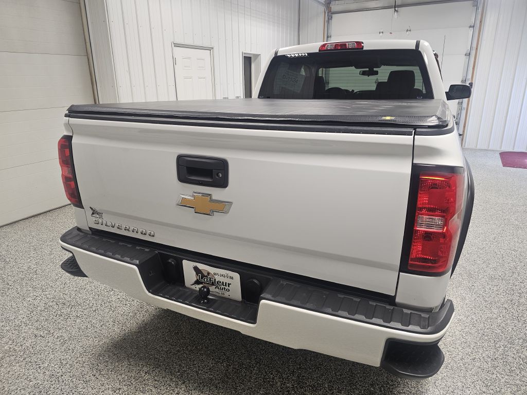 2017 Chevrolet Silverado 1500 Image 6