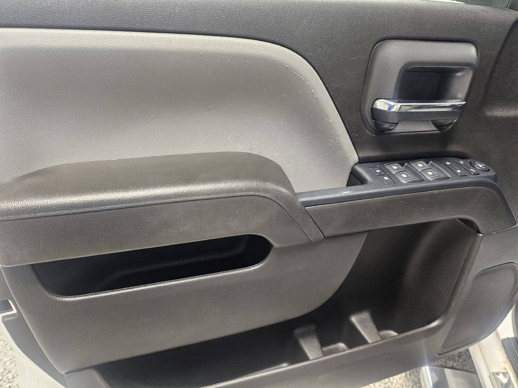 2017 Chevrolet Silverado 1500 Image 8