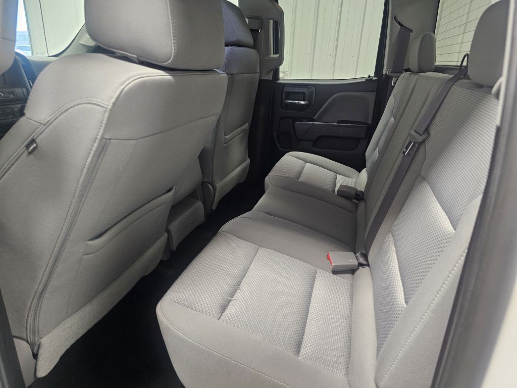 2017 Chevrolet Silverado 1500 Image 11