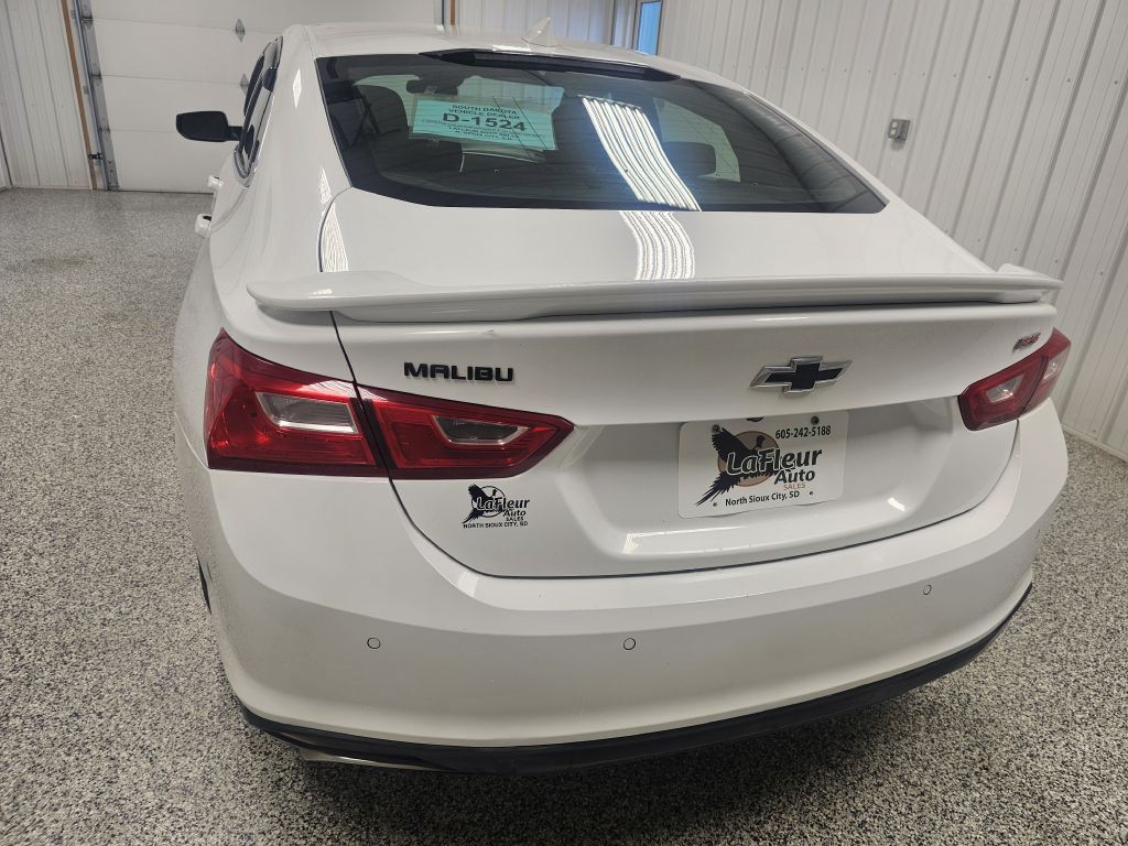 2021 Chevrolet Malibu Image 5
