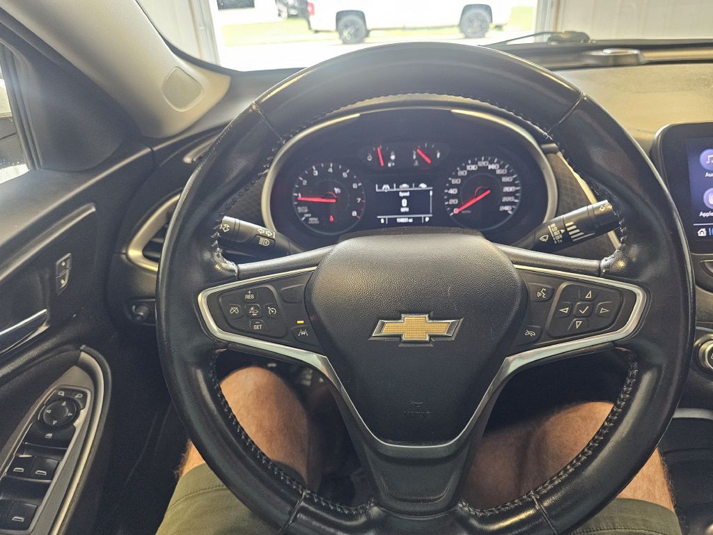 2021 Chevrolet Malibu Image 17