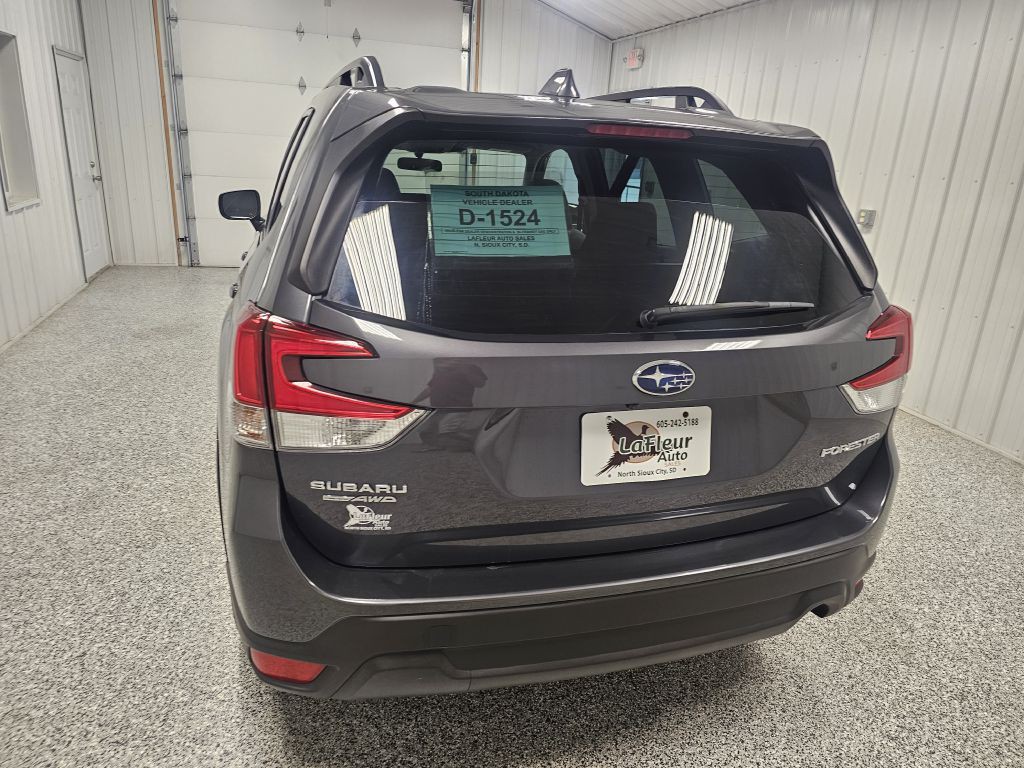 2022 Subaru Forester Image 5