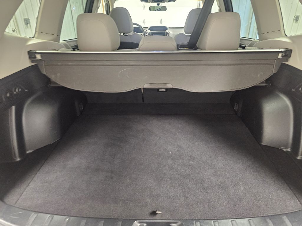 2022 Subaru Forester Image 13