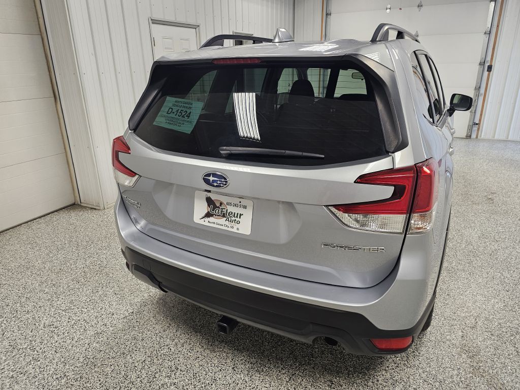 2021 Subaru Forester Image 6