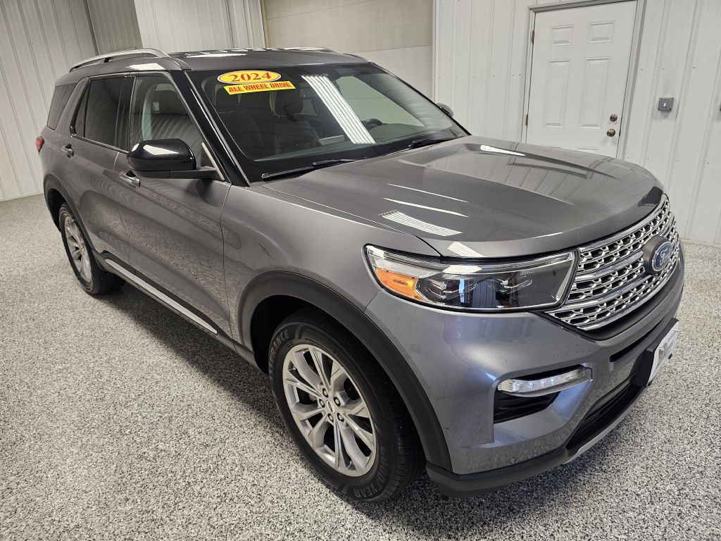 2024 Ford Explorer Image 2