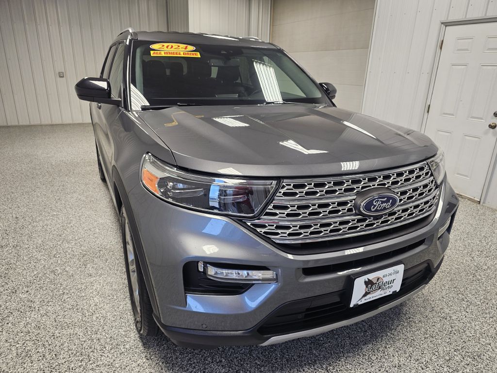 2024 Ford Explorer Image 3