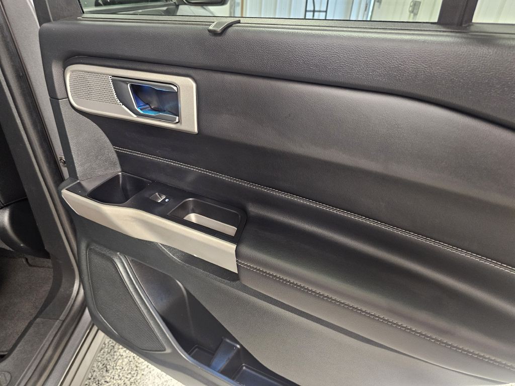 2024 Ford Explorer Image 15