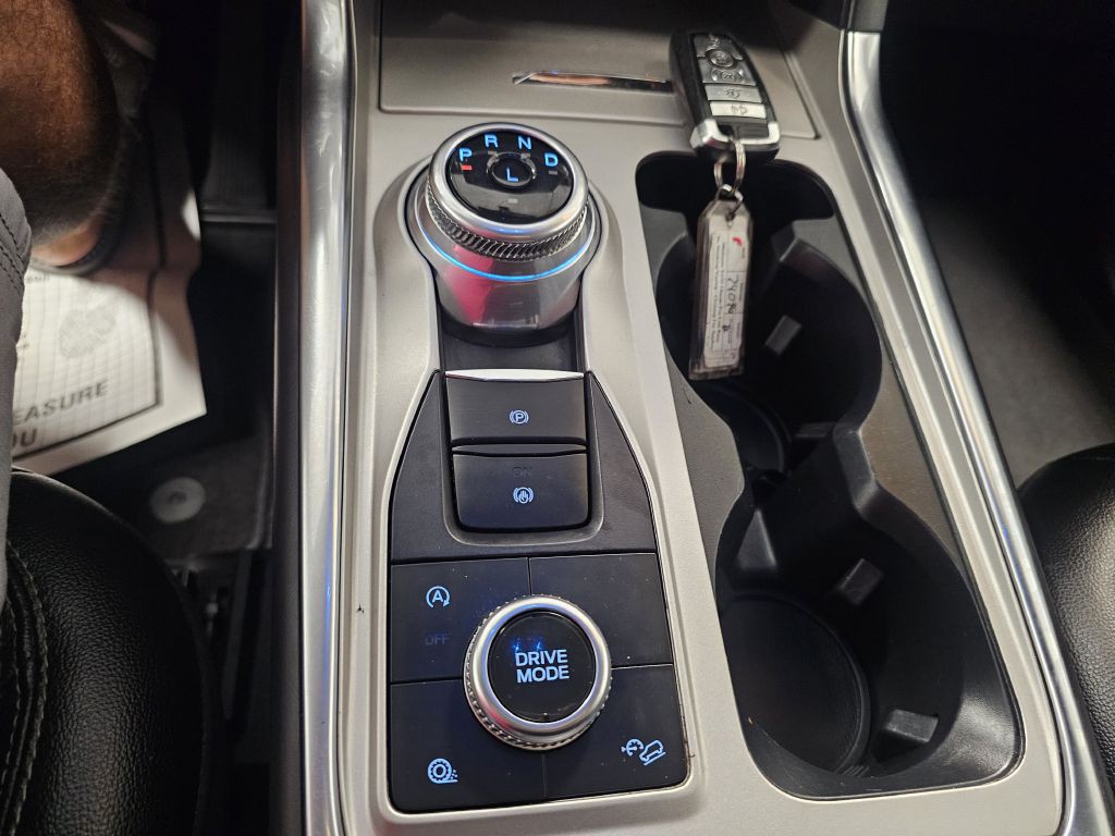 2024 Ford Explorer Image 24