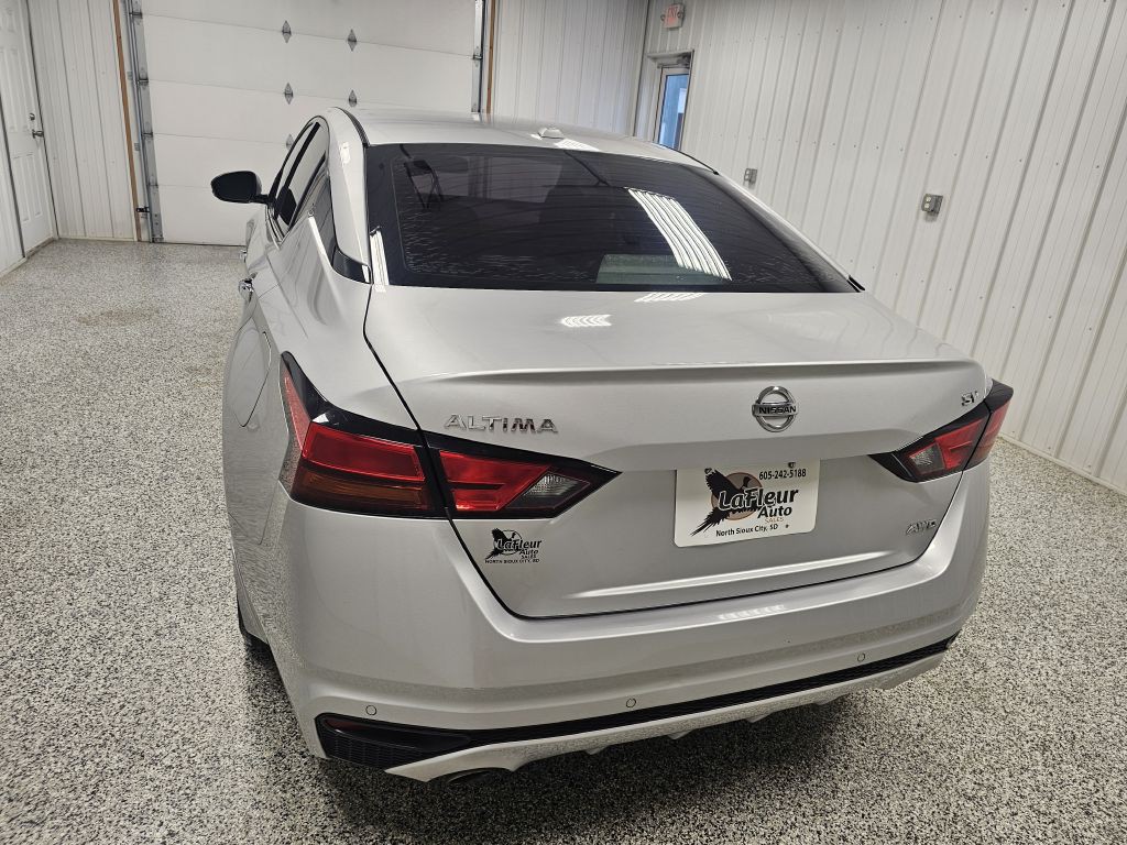 2019 Nissan Altima Image 5