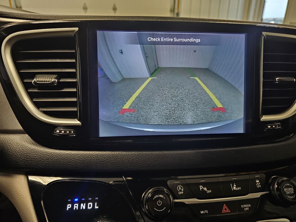 2023 Chrysler Pacifica Image 21