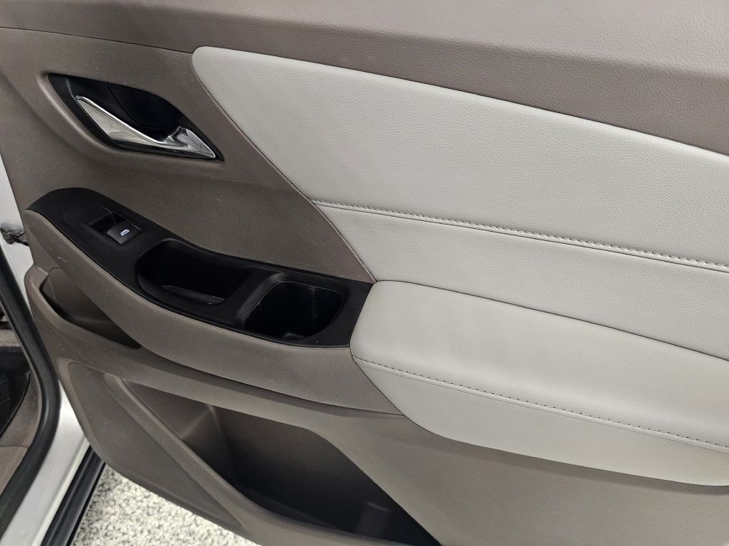 2020 Chevrolet Traverse Image 14