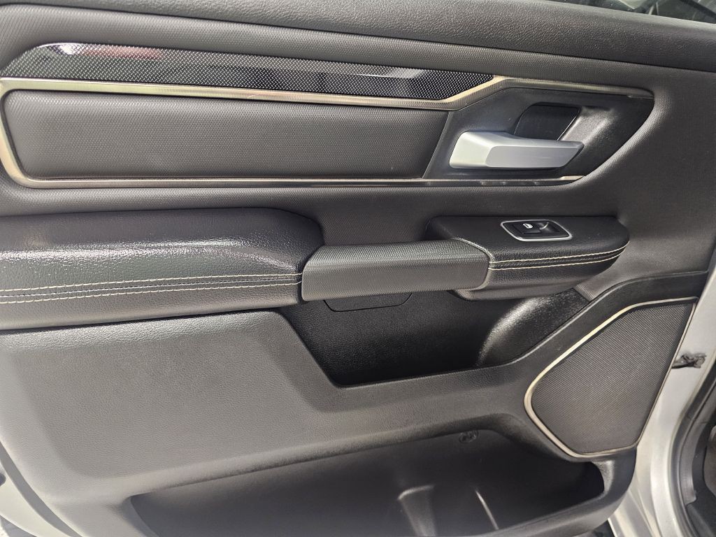 2021 RAM 1500 Image 11
