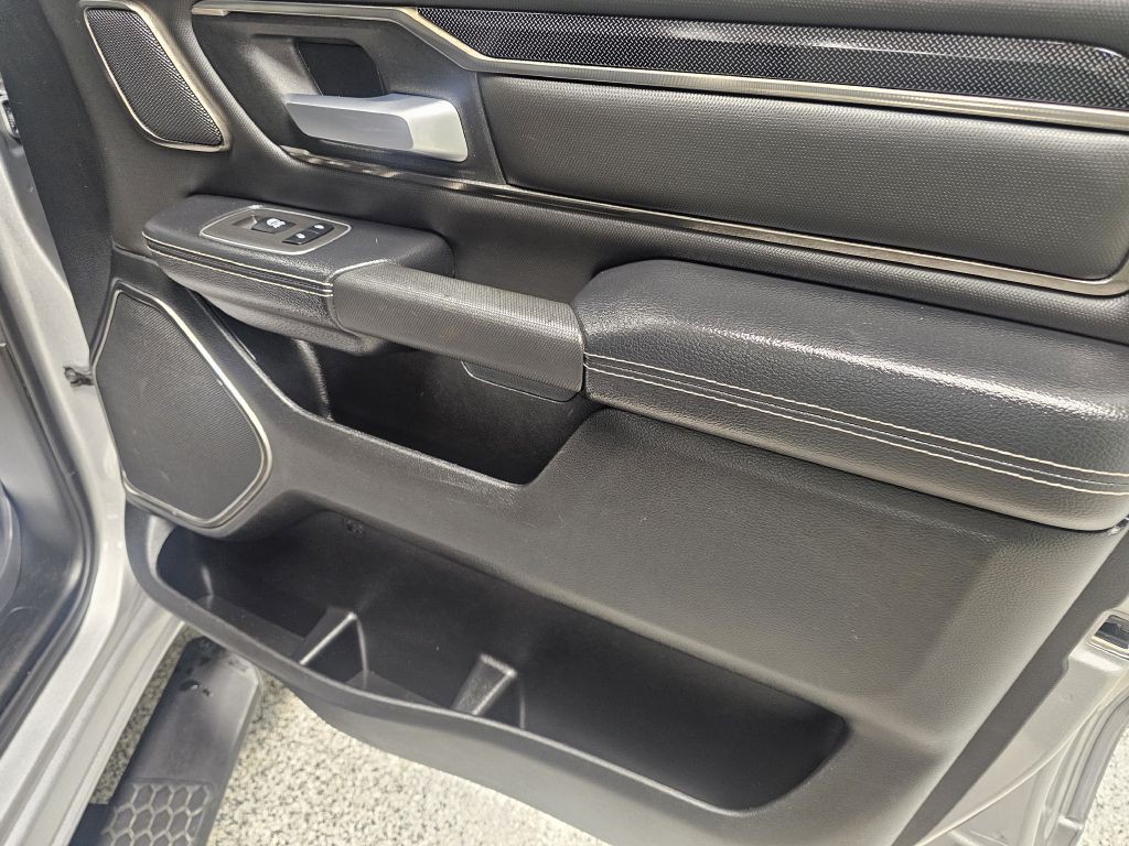 2021 RAM 1500 Image 15