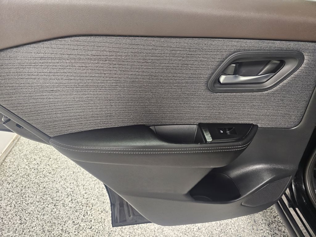 2021 Nissan Rogue Image 11