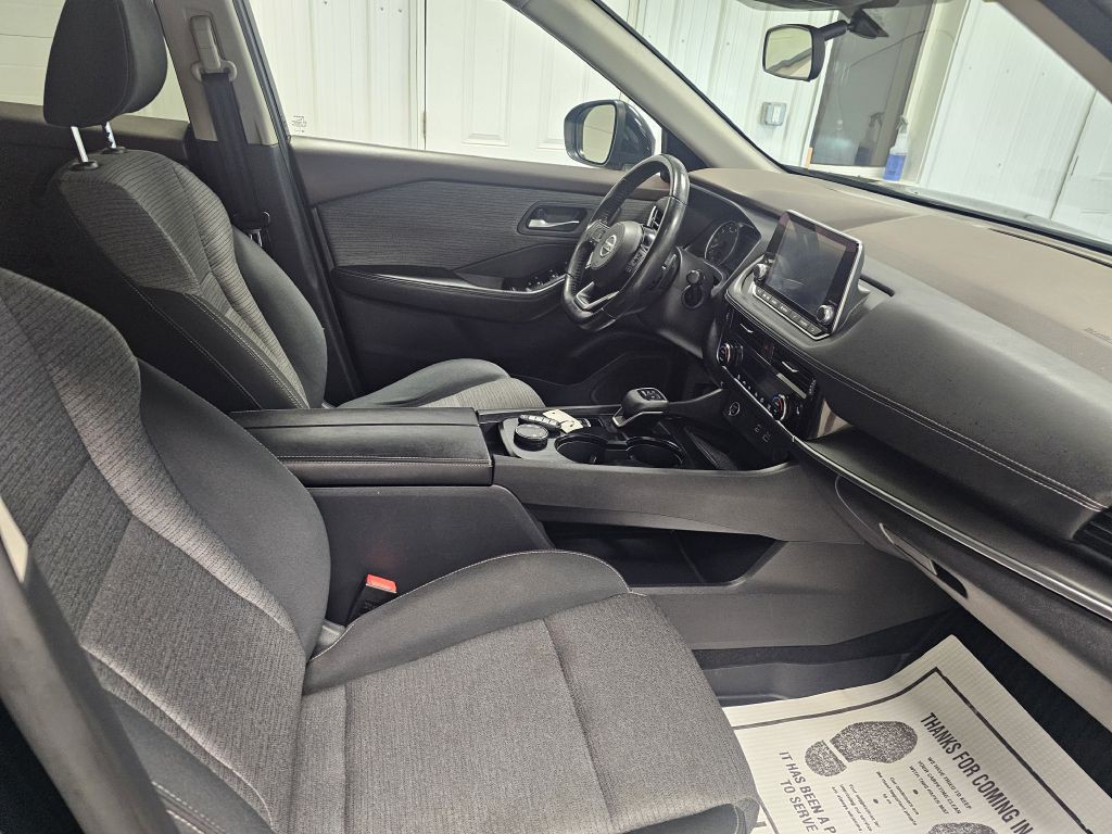 2021 Nissan Rogue Image 17