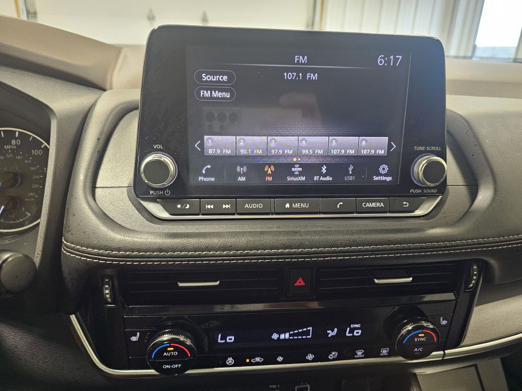 2021 Nissan Rogue Image 25