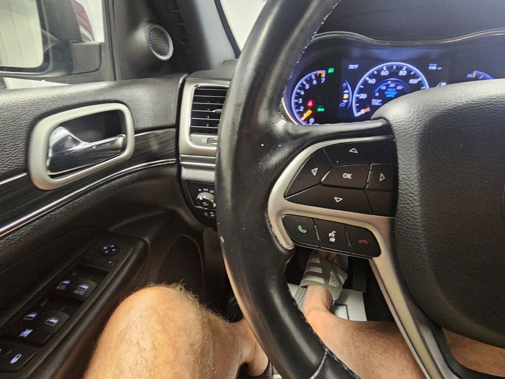 2022 Jeep Grand Cherokee Image 19