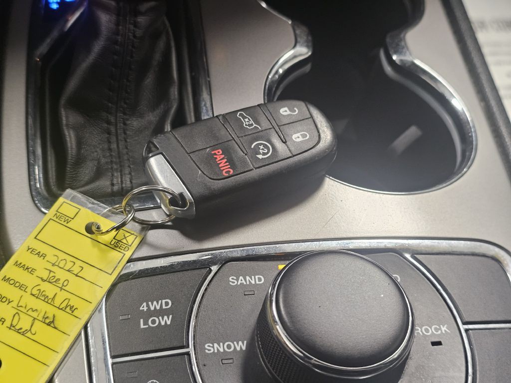 2022 Jeep Grand Cherokee Image 21