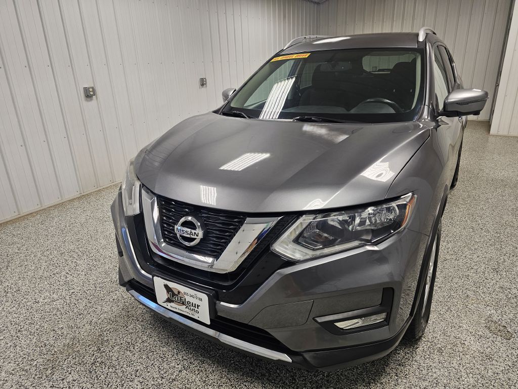 2017 Nissan Rogue Image 4