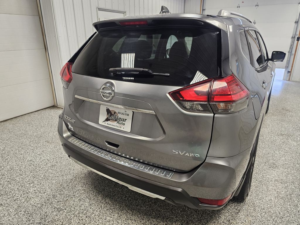 2017 Nissan Rogue Image 6
