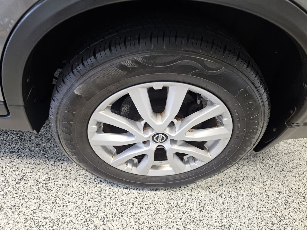 2017 Nissan Rogue Image 7