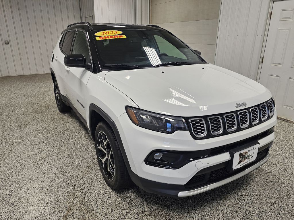 2025 Jeep Compass Image 2