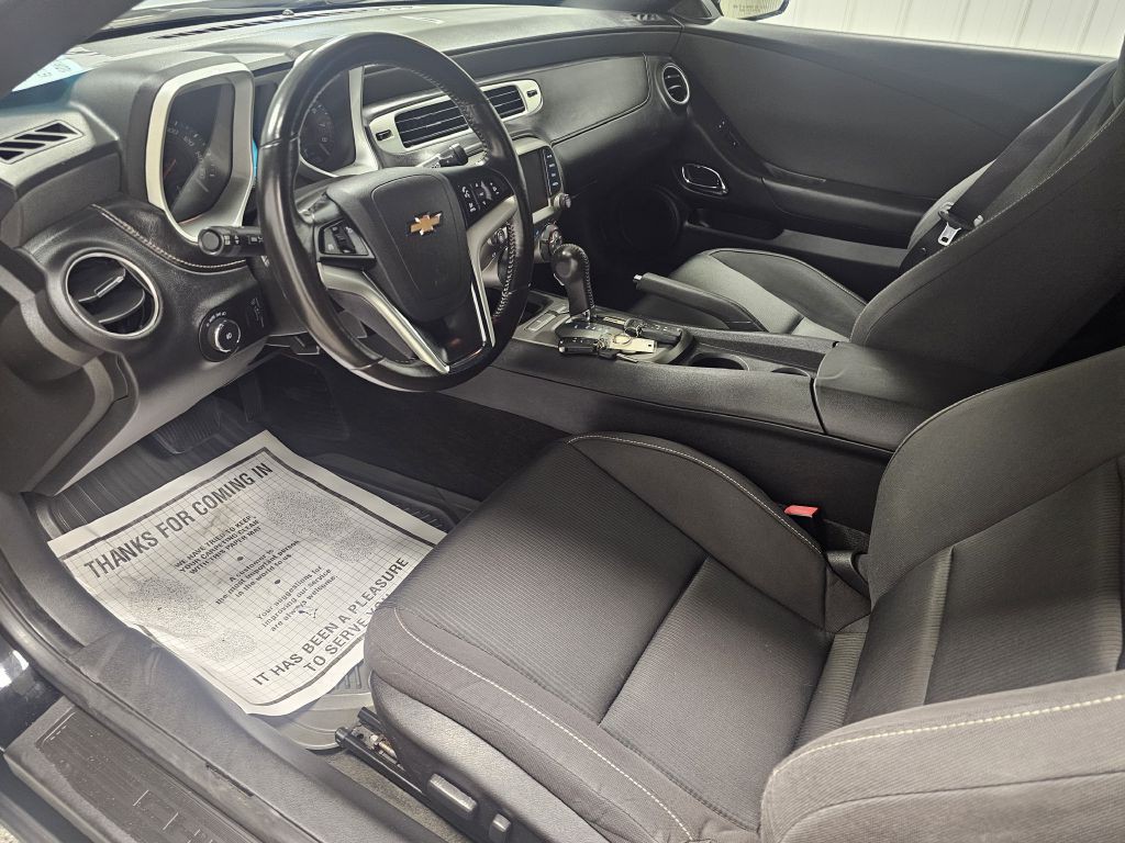 2015 Chevrolet Camaro Image 12