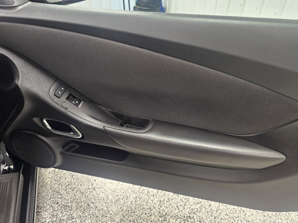 2015 Chevrolet Camaro Image 14