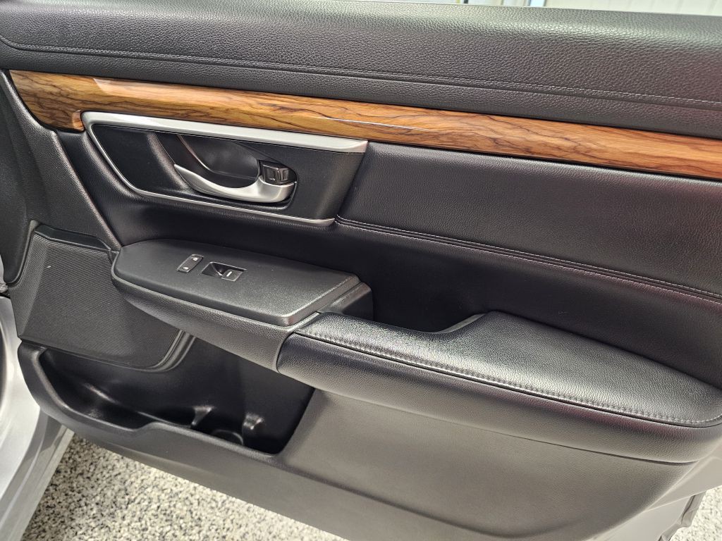2018 Honda CR-V Image 16