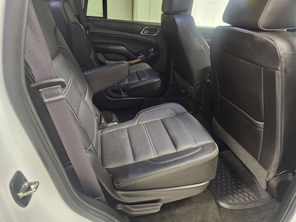 2017 GMC Yukon Image 16
