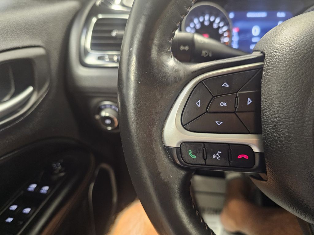 2019 Jeep Compass Image 18