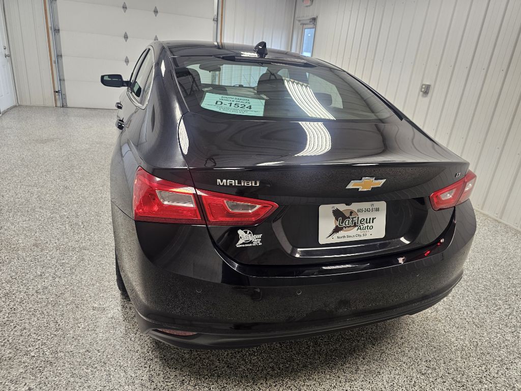 2024 Chevrolet Malibu Image 5