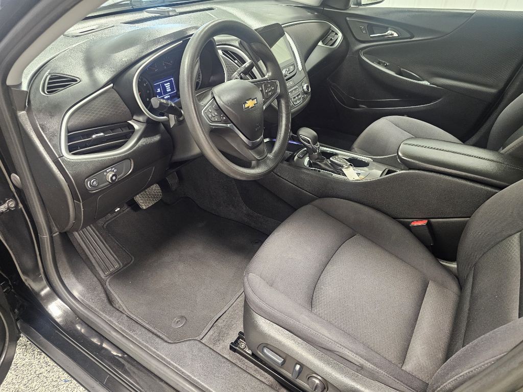 2024 Chevrolet Malibu Image 9