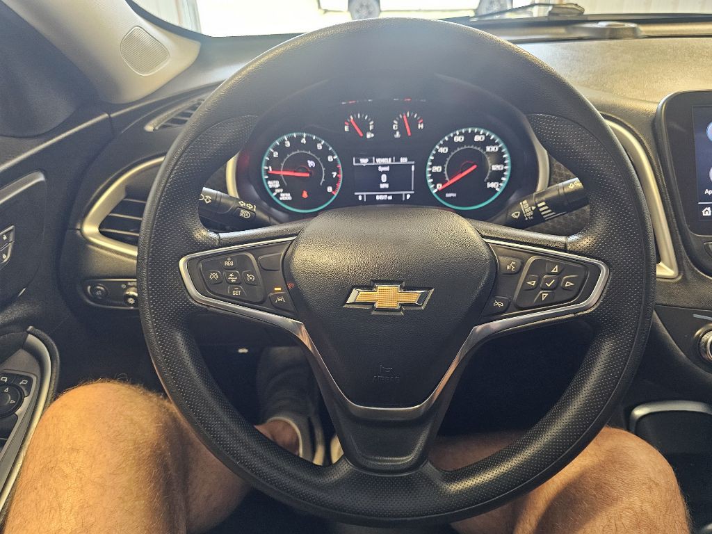 2024 Chevrolet Malibu Image 17