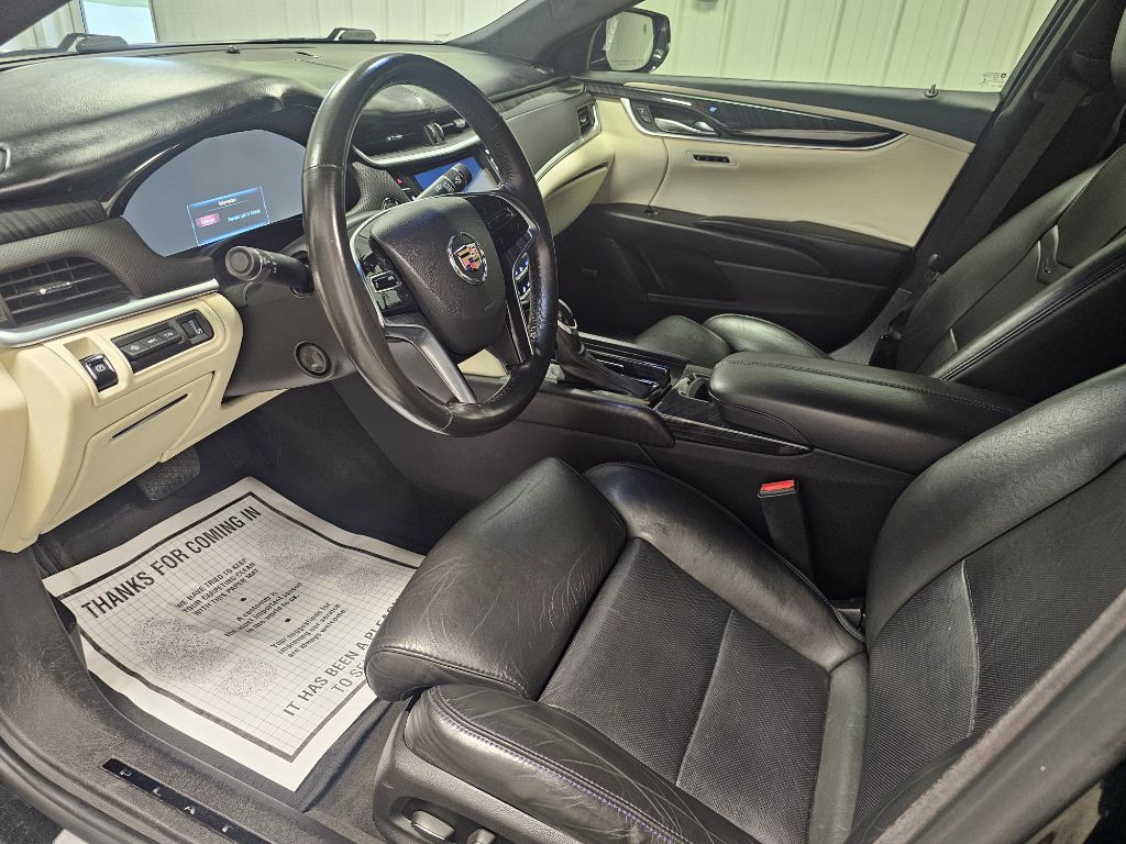 2014 Cadillac XTS Image 10