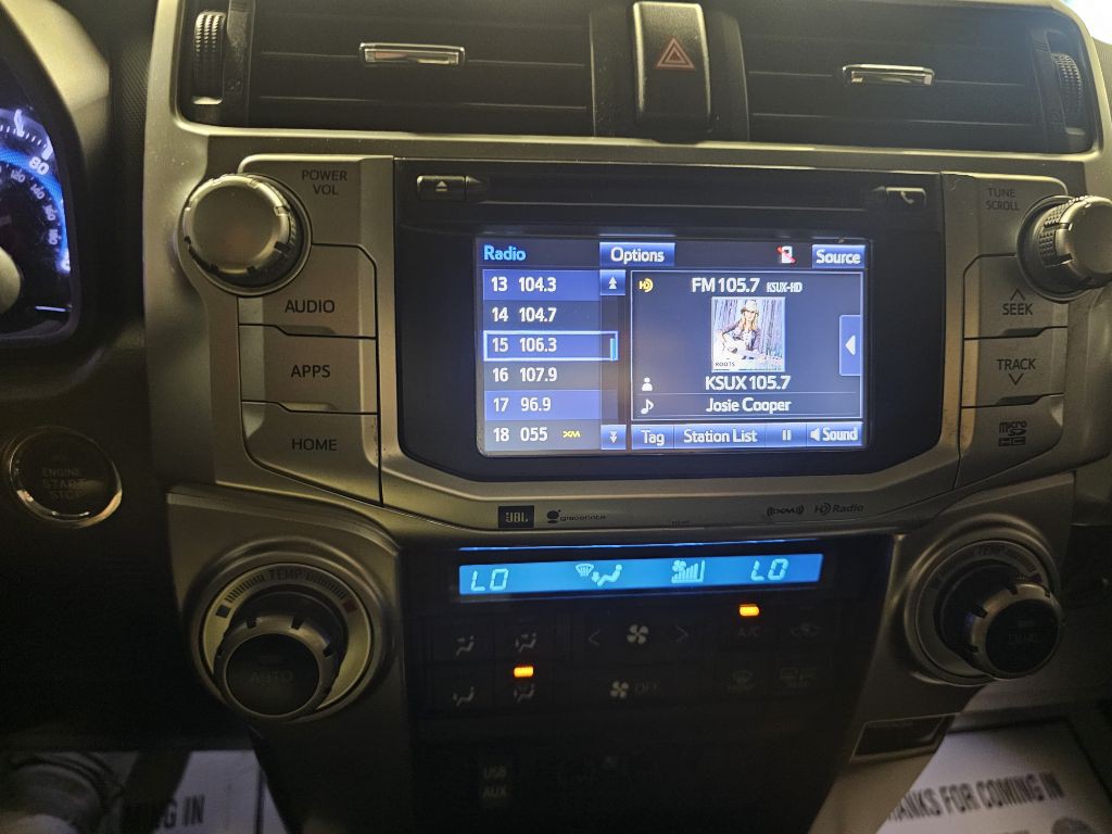 2016 Toyota 4Runner Image 26