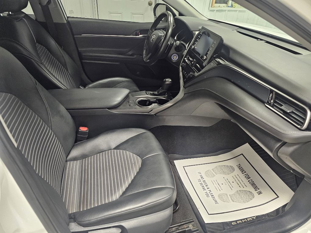 2024 Toyota Camry Image 16