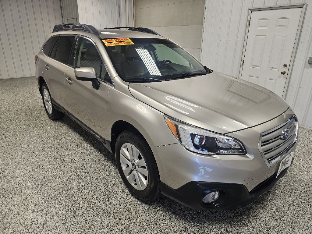 2017 Subaru Outback Image 2