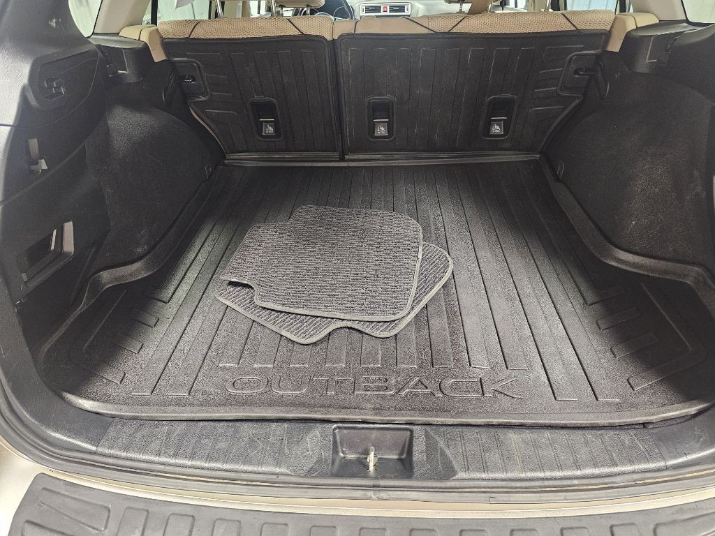 2017 Subaru Outback Image 12