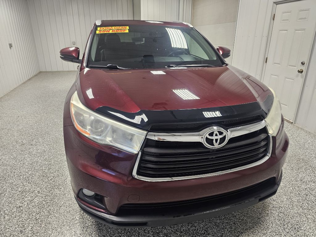 2016 Toyota Highlander Image 4