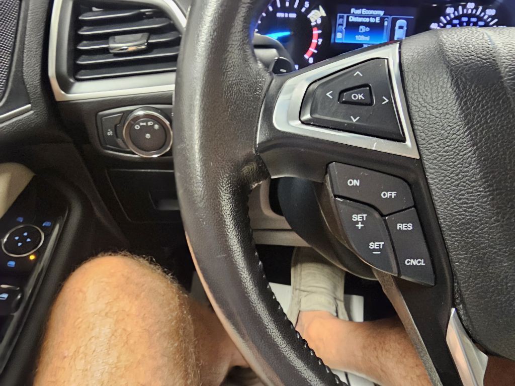 2015 Ford Edge Image 18
