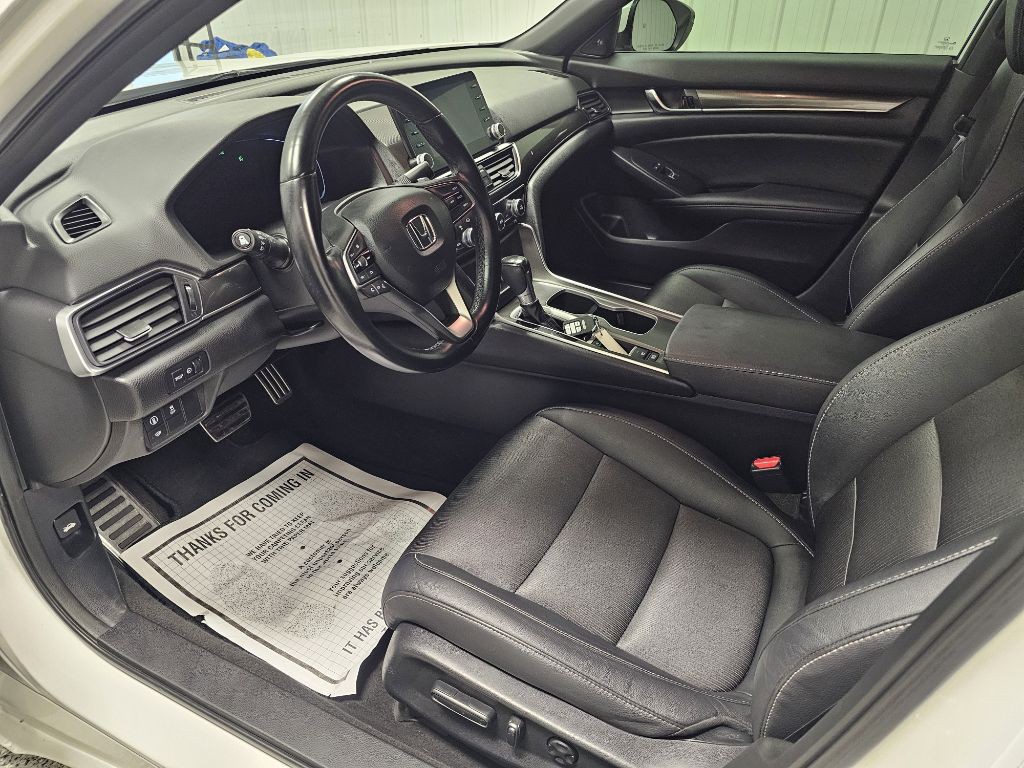 2020 Honda Accord Image 10
